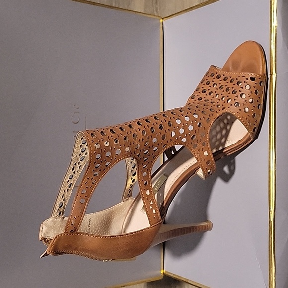 Louise et Cie leather sandals - Picture 3 of 10